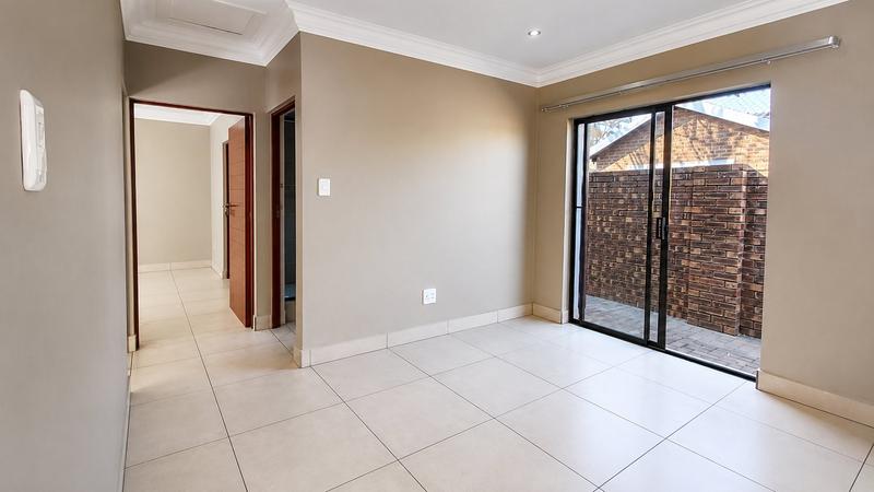 2 Bedroom Property for Sale in Heuwelsig Free State